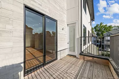 466 W Central Avenue #212, Monsey, NY 10977 - Photo 37
