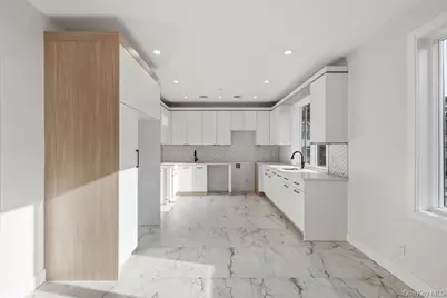 466 W Central Avenue #212, Monsey, NY 10977 - Photo 13