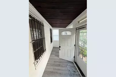 4529 Carpenter Avenue, Bronx, NY 10470 - Photo 3
