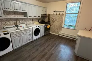 4529 Carpenter Ave, Bronx, NY 10470 - Photo 7