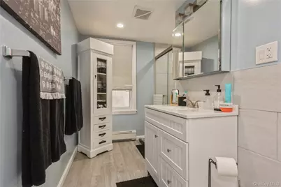 51 Spring Street #C, Oyster Bay, NY 11771 - Photo 3
