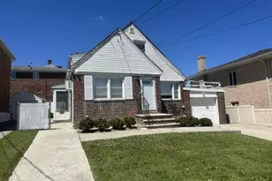 28-52 215th Pl, Bayside, NY 11360 - Photo 1