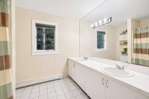 16 Jesse Way, Mount Sinai, NY 11766 - Photo 25
