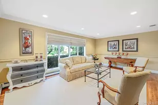 16 Jesse Way, Mount Sinai, NY 11766 - Photo 9