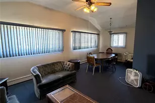 916 Park Ave, Westbury, NY 11590 - Photo 5