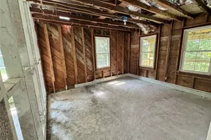 91 Pancake Hollow Rd, Highland, NY 12528 - Photo 15