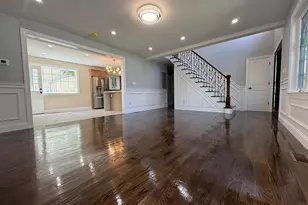 438 Von Elm Ave, East Meadow, NY 11554 - Photo 7