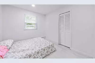 136 Woodhull Road, Huntington, NY 11743 - Photo 15