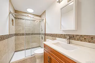 136 Woodhull Rd, Huntington, NY 11743 - Photo 13