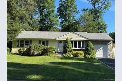 89 E 25th Street, Huntington Station, NY 11746 - Photo 3