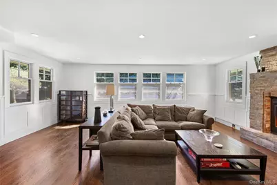 18 Green Meadow Lane, Huntington, NY 11743 - Photo 7