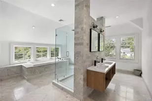 18 Grn Mdw Ln, Huntington, NY 11743 - Photo 35