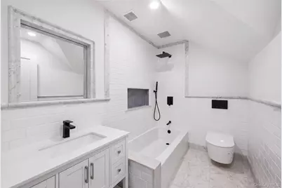 18 Green Meadow Lane, Huntington, NY 11743 - Photo 29