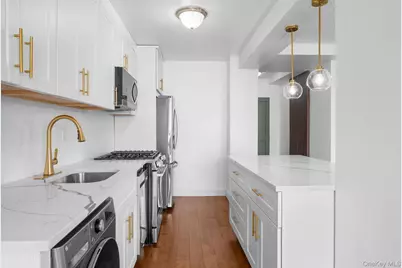 820 Boynton Avenue #11 K, Bronx, NY 10473 - Photo 1