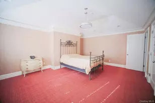 22 Evans Dr, Glen Head, NY 11545 - Photo 17