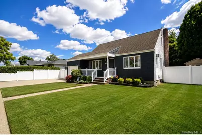 44 Sunset Avenue, Farmingdale, NY 11735 - Photo 3