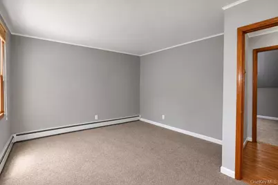 44 Sunset Avenue, Farmingdale, NY 11735 - Photo 29