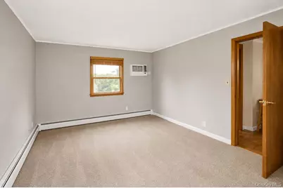 44 Sunset Avenue, Farmingdale, NY 11735 - Photo 25