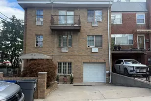 58-11 84th Pl, Middle Village, NY 11379 - Photo 5