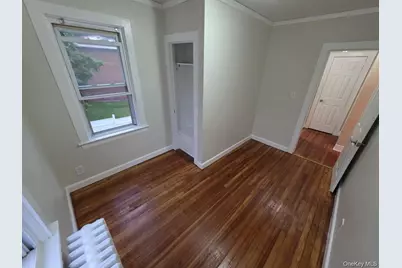 98 Bushey Avenue, Yonkers, NY 10710 - Photo 17