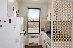 90-11 35th Ave, Jackson Heights, NY 11372 - Photo 5