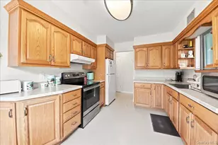 50 Sycamore Dr, Middletown, NY 10940 - Photo 11