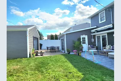 4185 Harriet Road, Bethpage, NY 11714 - Photo 39
