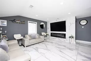 4185 Harriet Rd, Bethpage, NY 11714 - Photo 5
