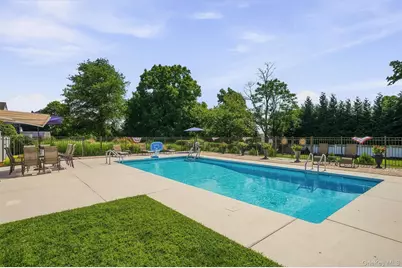 53 Greenwood Lane, Valhalla, NY 10595 - Photo 15