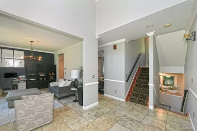 19 Sparrow Lane, Huntington, NY 11743 - Photo 7