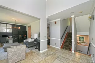 19 Sparrow Ln, Huntington, NY 11743 - Photo 7
