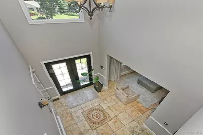 19 Sparrow Lane, Huntington, NY 11743 - Photo 27