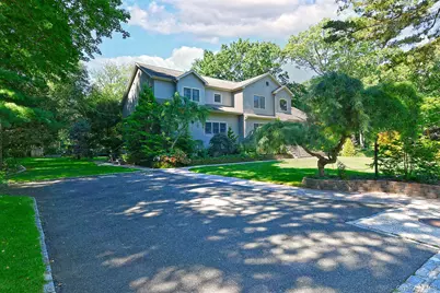 19 Sparrow Lane, Huntington, NY 11743 - Photo 3