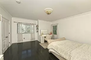 19 Sparrow Ln, Huntington, NY 11743 - Photo 21