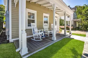 430 1st St, Greenport, NY 11944 - Photo 3