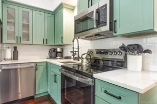 430 1st St, Greenport, NY 11944 - Photo 9