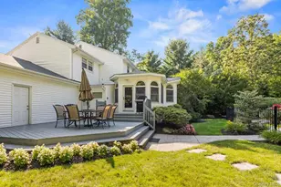 16 Marget Ann Ln, Suffern, NY 10901 - Photo 31