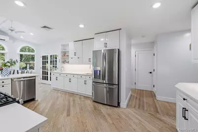 16 Marget Ann Lane, Suffern, NY 10901 - Photo 13