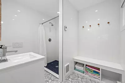 16 Marget Ann Lane, Suffern, NY 10901 - Photo 19
