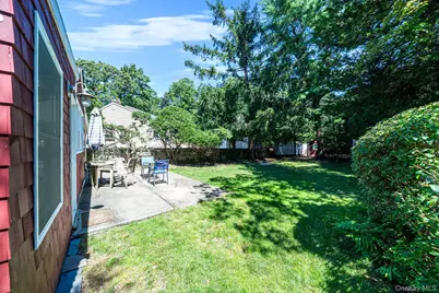 131 Quaker Path, East Setauket, NY 11733 - Photo 23