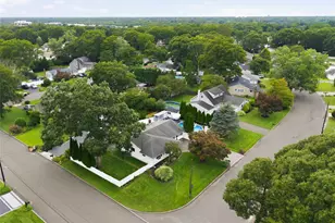 2 Mt Wilson Ave, Farmingville, NY 11738 - Photo 41