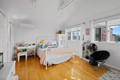 25 W 10th Road, Broad Channel, NY 11693 - Photo 11