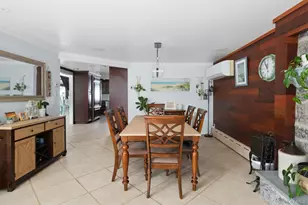 25 West 10th Road, Broad Channel, NY 11693 - Photo 7