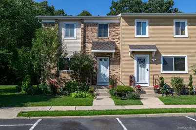 73 Town House Drive, Massapequa Park, NY 11762 - Photo 1