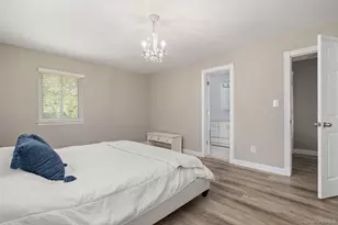 73 Town House Dr, Massapequa Park, NY 11762 - Photo 17