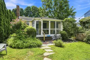 400 Orchard St, New Suffolk, NY 11956 - Photo 3