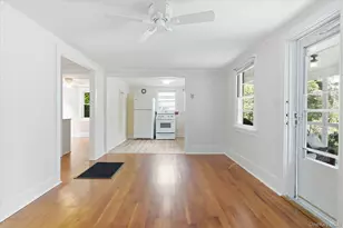 400 Orchard St, New Suffolk, NY 11956 - Photo 9