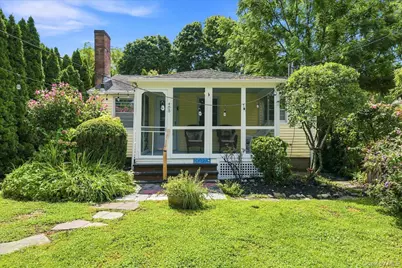 400 Orchard Street, New Suffolk, NY 11956 - Photo 1