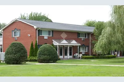 125 Terryville Road #5D, Port Jefferson Station, NY 11776 - Photo 1