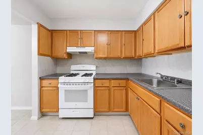3605 Boller Avenue, Bronx, NY 10466 - Photo 9